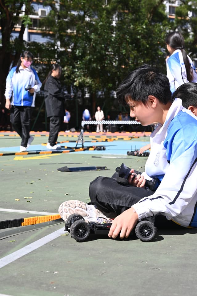 Go-kart racing highlight image 10