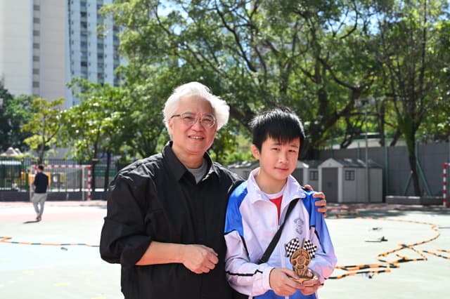 Go-kart racing highlight image 12