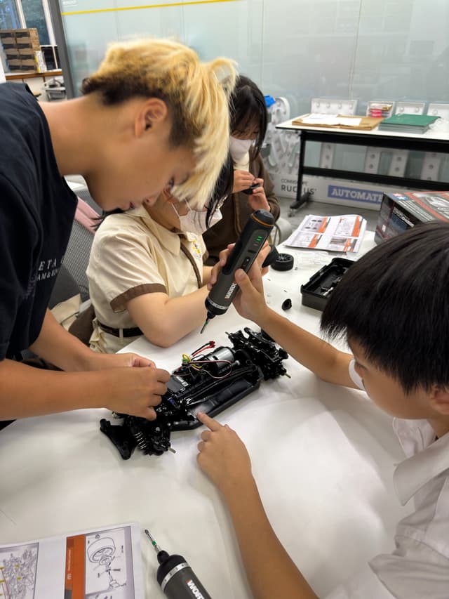 Go-kart racing highlight image 20